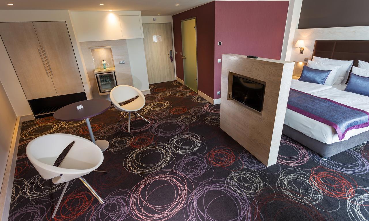 Aura Hotel Adults Only بالاتونفوريد المظهر الخارجي الصورة