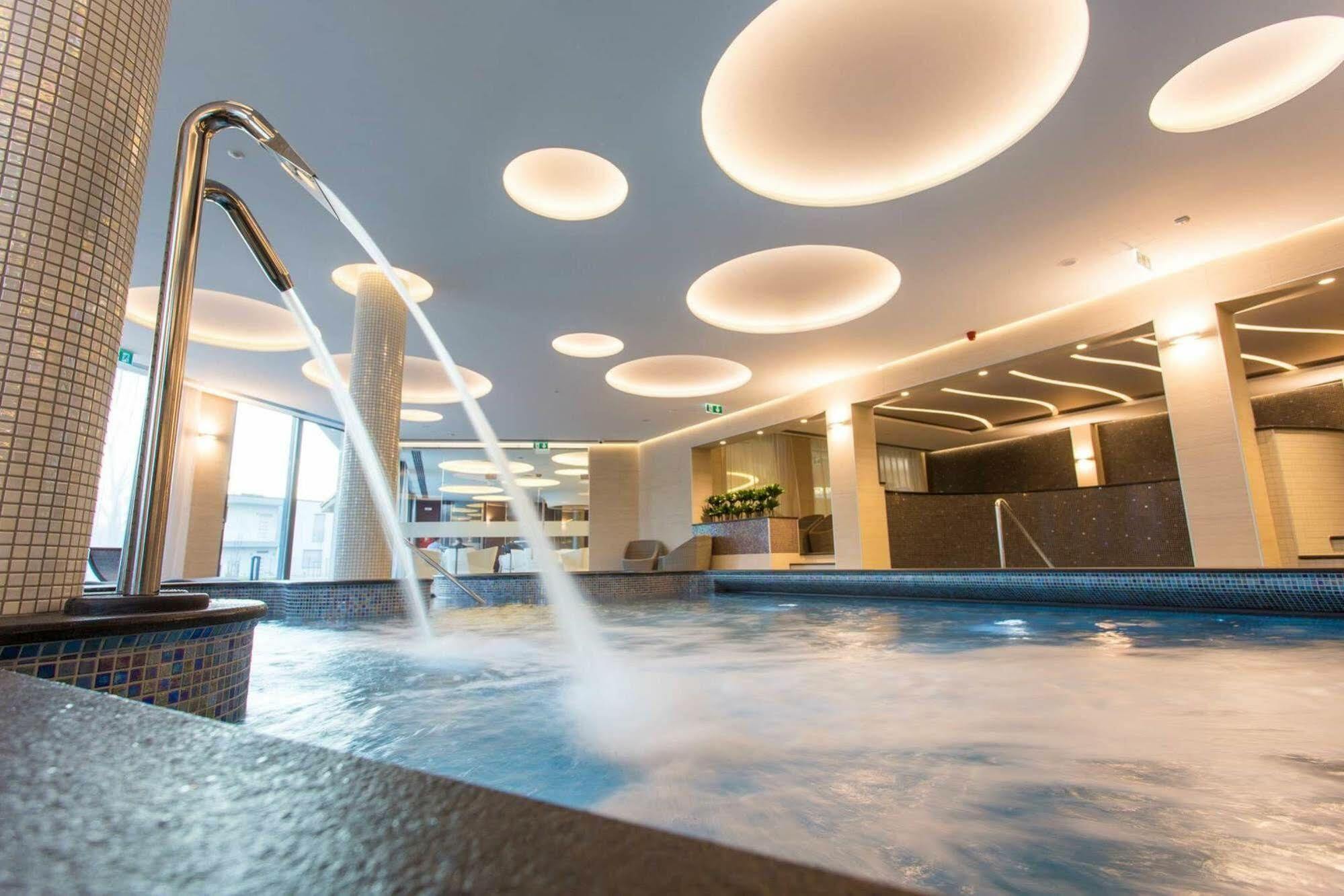 Aura Hotel Adults Only بالاتونفوريد المظهر الخارجي الصورة